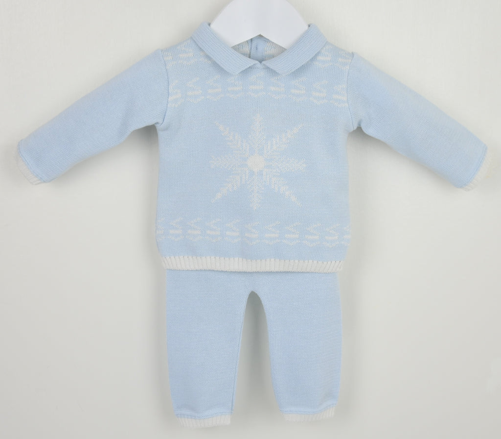 Boys knitted snowflake suit