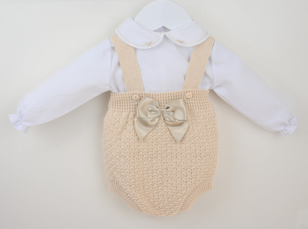 Lucinda Outfit