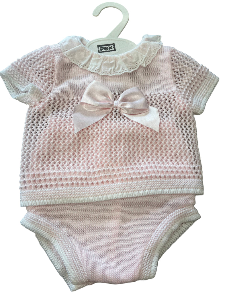Girls knitted outfit